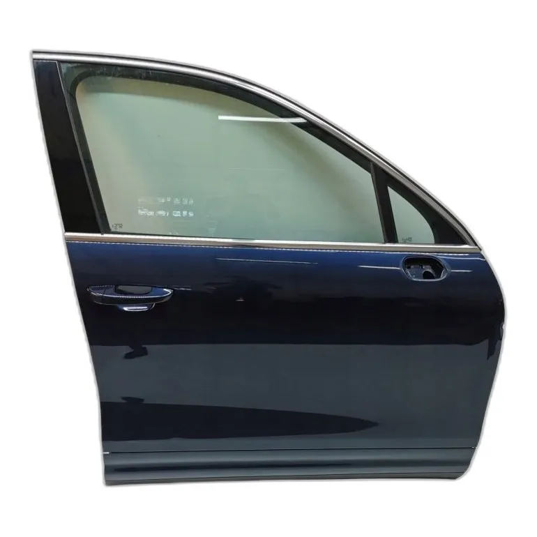 Kompletne prawe przednie drzwi do Porsche Cayenne II 7P — zdjęcie 1