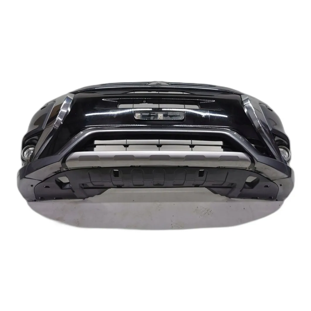 Zderzak przedni z kamerą i spryskiwaczem do Mitsubishi Outlander III — zdjęcie 2